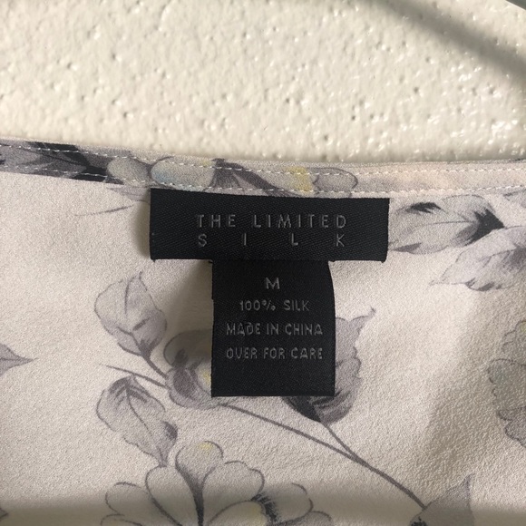 Limited Silk Floral Blouse with Flared Sleeves - Picture 4 of 5